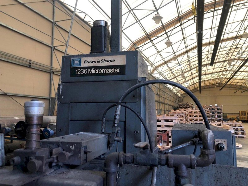 BROWN &amp; SHARPE 12" X 36" MICROMASTER CNC