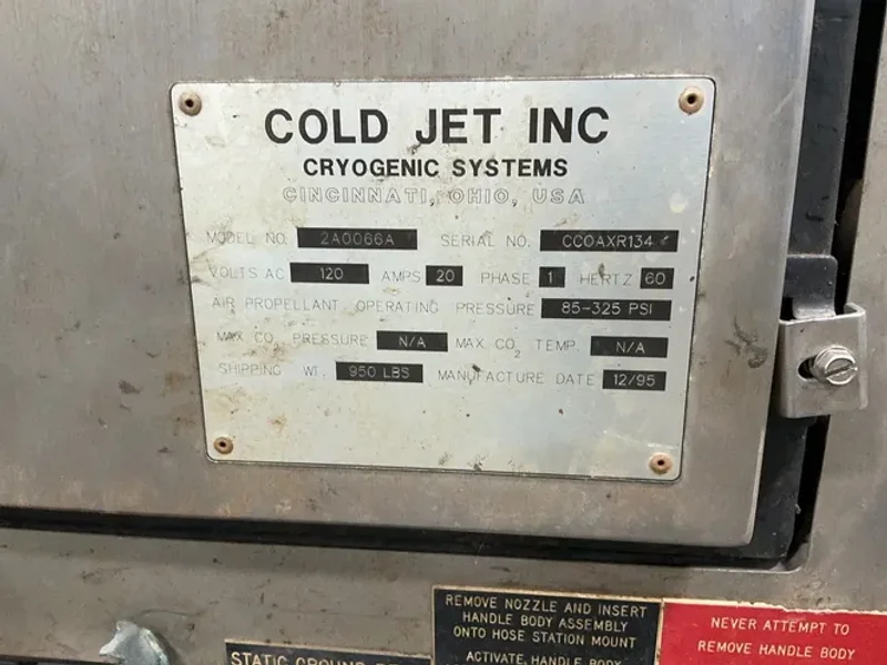 COLD JET INC 85-325 PSI DRY ICE BLASTING MACHINE  -  2A0066A