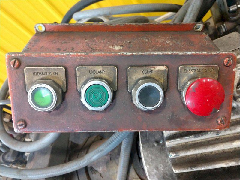 20 HP OILGEAR / RELIANCE MODEL #PVW2SLSAYCNNN PUMP &amp; HYDRAULIC POWER UNIT: STOCK #14981