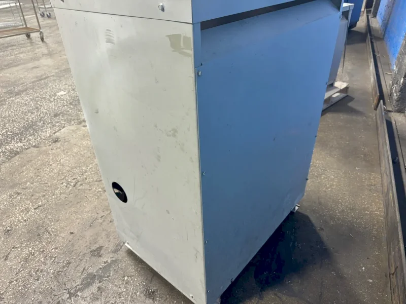 SIEMENS 112.5 KVA TRANSFORMER  -  3F3Y112F