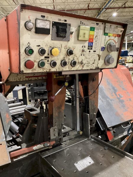 AMADA HA-400 HORIZONTAL BANDSAW USED