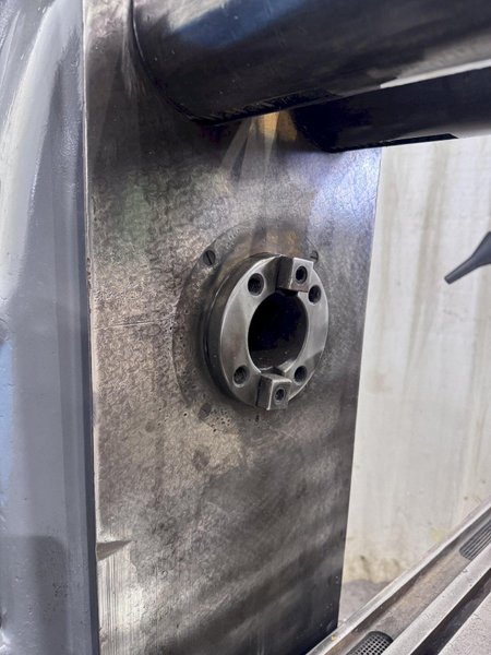 KEARNEY &amp; TRECKER MODEL 2K HORIZONTAL MILLING MACHINE: STOCK #80855