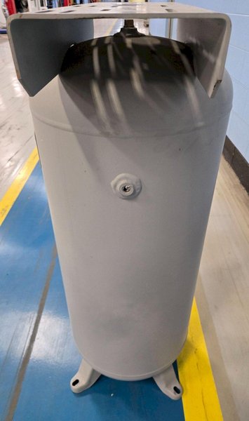 SAMUEL A10041 VERTICAL AIR RECEIVER TANK 30 GALLON 200PSI USED