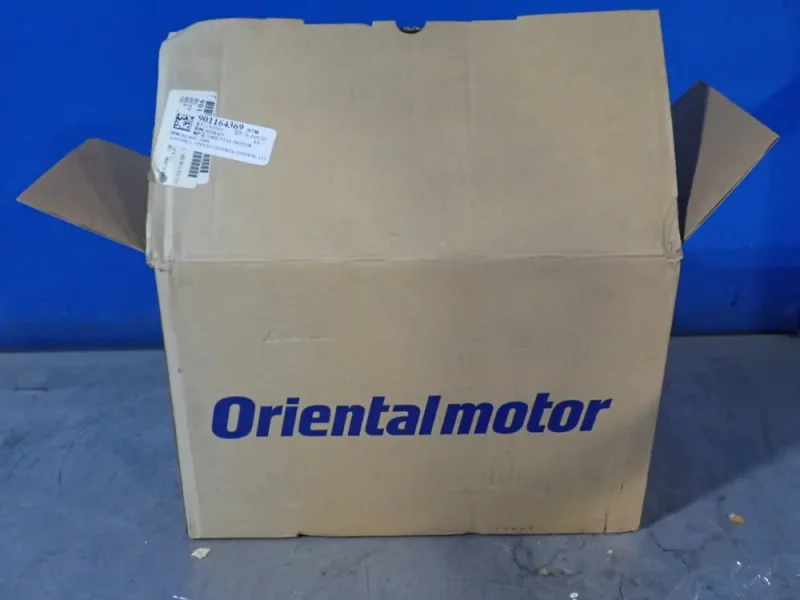 ORIENTAL MOTOR BRUSHLESS DC MOTOR AND DRIVER