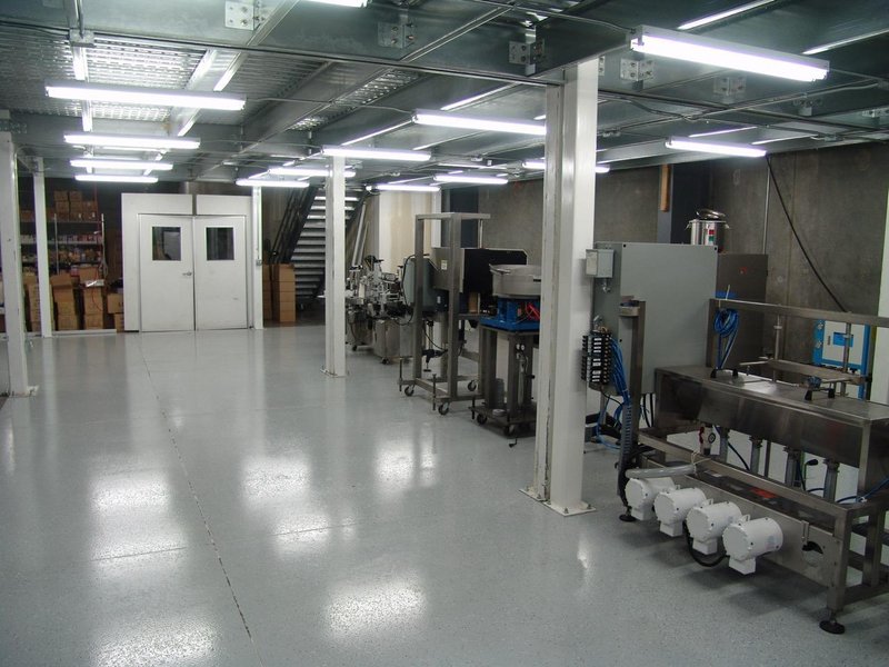 A Packaging Systems Fully Automatic Filling and Labeling Line for Shampoo Bottles, 2009