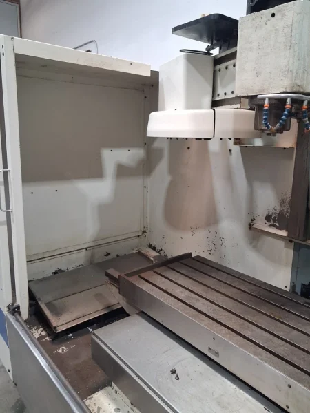 1987 Fadal VMC-40 904-1 CNC Vertical Machining Center 22"x16"x20" 7,500 RPM 20 ATC Calmotion USB $9,900 FOB San Jacinto, CA