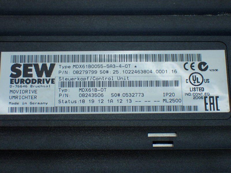 SEW EURODRIVE INVERTER DRIVE  -  MDX61B0055-5A3-4-0T