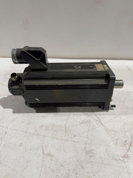 REXROTH INDRAMAT MHD093B-058-PG1-BA SERVO MOTOR USED