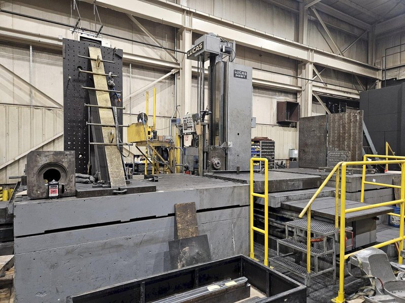 Lucas 642BFT Floor Type Horizontal Boring Mill, 1973 – 4th Axis Rotary Table