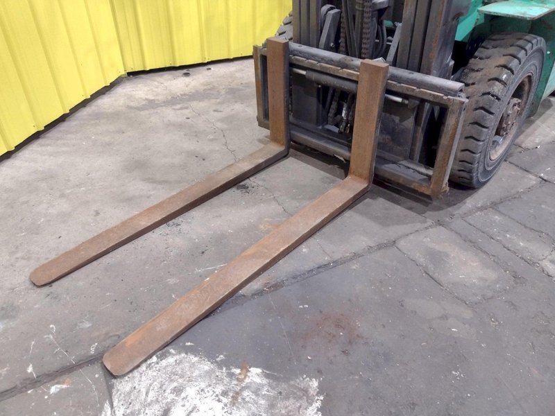 5,000 LB MITSUBISH MODEL #QA14  PROPANE FORKLIFT TRUCK: STOCK #19603