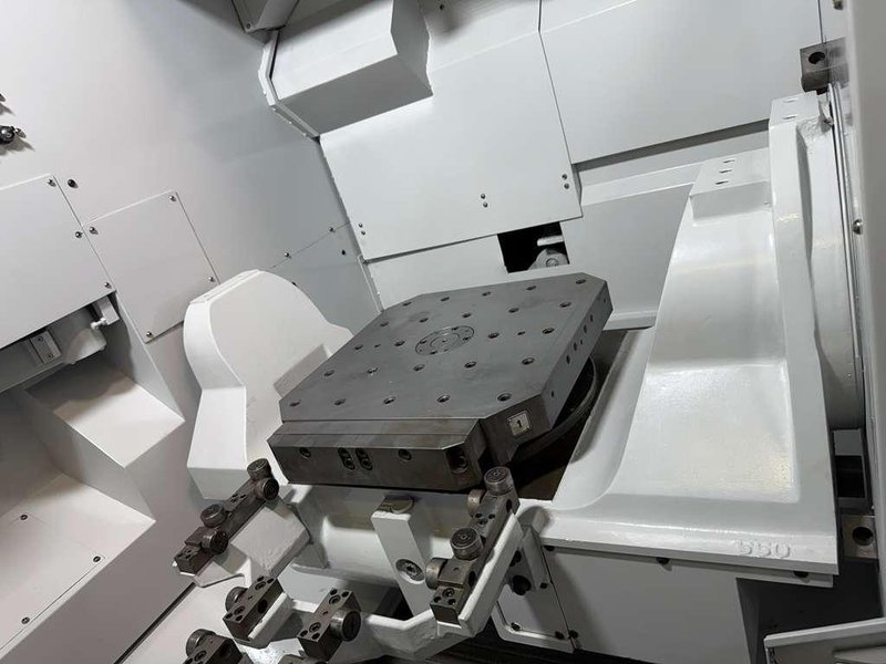 Mazak Variaxis 630-5X 5 Axis CNC Vertical Machining Center – Automatic Pallet Changer Mill