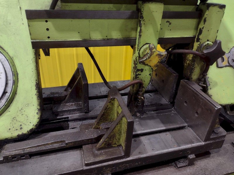 12&quot; X 20&quot; DOALL MODEL #C12 HORIZONTAL BANDSAW: STOCK 18712