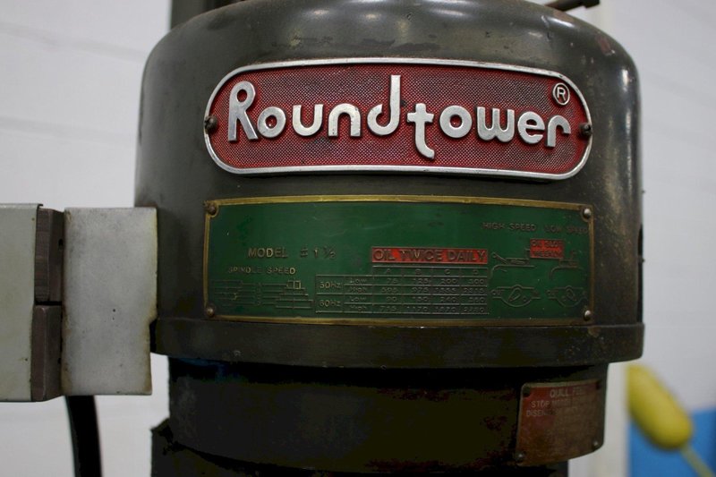 1-1/2 HP ROUND TOWER RAM TYPE VERTICAL MILL: STOCK #76541