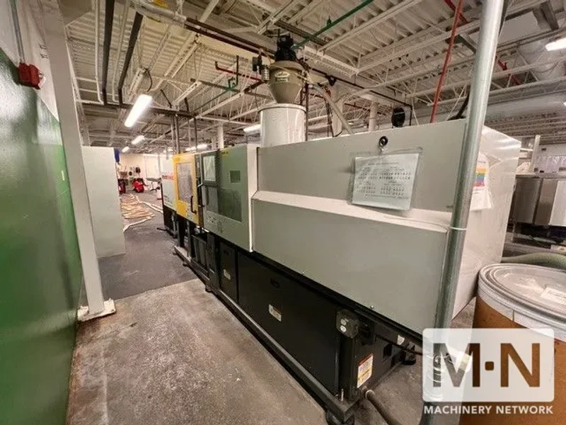 110 TON 6 OZ MILACRON MODEL ROBOSHOT S-2000i-110B  ELECTRIC INJECTION MOLDING MACHINE MFG 2007