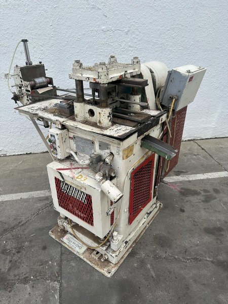 8 TON DALHSTROM 4 POST CUT OFF PRESS : STOCK #77958