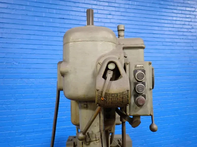 CINCINNATI BICKFORD DRILL PRESS  -  M 628