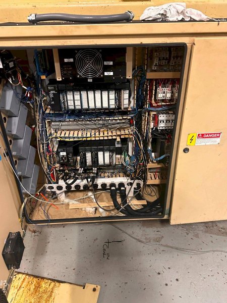 300 Ton 59 Oz Shot Husky RS70/60 Injection Molder, 1998