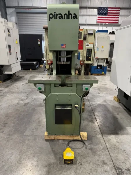 PIRANHA SEPP-65  65 TON Single End Punch Press Ironworker #8174