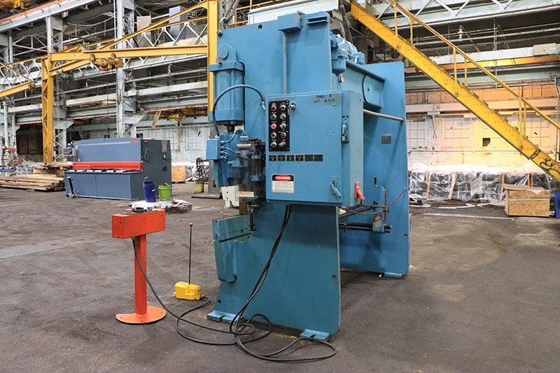 55 Ton x 8 Ft NIAGARA Hydraulic Press Brake, Model HD55-6-8