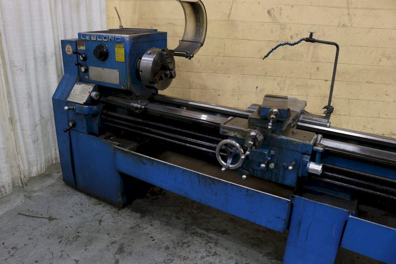 LEBLOND ENGINE LATHE: STOCK #73117