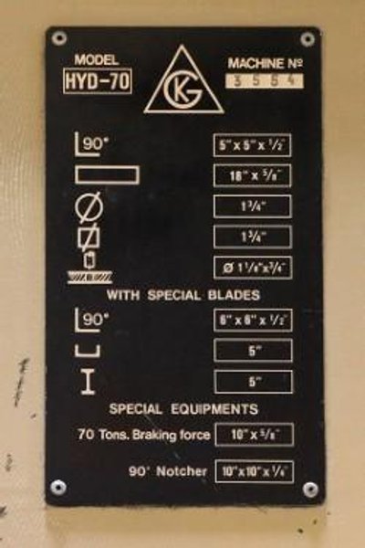 77 TON GEKA DUAL CYLINDER HYDRAULIC IRONWORKER