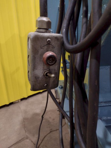 2500 LBS ARONSON MODEL HD25A POWERED WELDING POSITIONER, 110 VOLT SINGLE PHASE: STOCK #17996