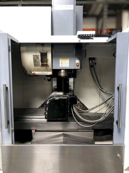 Akira Seiki SV1050 CNC 5-Axis Super Vertical Machining Center 2019 Chip Conveyor, With Detron GFA210 5-Axis Tilting Rotary Table