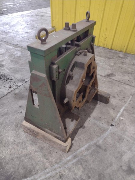 TISHKEN STRAIGHTENING ADJUSTABLE TURKS HEAD FOR ROLLFORMER: STOCK #22616