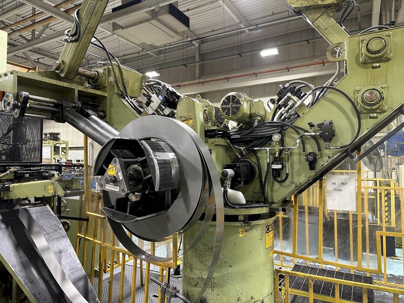 220 TON AIDA #PMX-L2-200H SSDC PRESS LINE, COMPLETE WITH CWP SPACE SAVER COIL FEED LINE: STOCK #22213