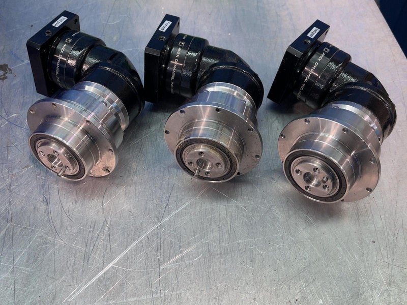 APEX DYNAMICS INC RIGHT ANGLE PLANETARY GEARBOXES  -  ADR047-P2