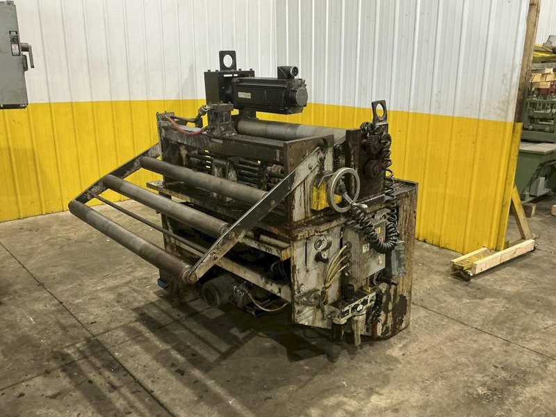 30,000 LBS X 36" PERFECTO COIL FEED LINE, COIL REEL UNCOILER &amp; STRAIGHTENER: YOBRO #24871