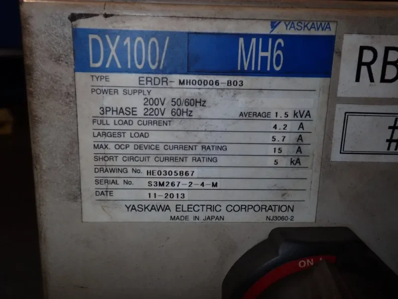 YASKAWA MOTOMAN ROBOT   -  MH6