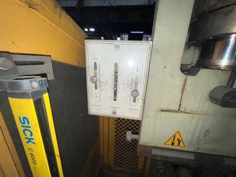 U.S. Industrial Machinery 88 Ton x 8&#039; Hydraulic Press Brake STOCK# 3879