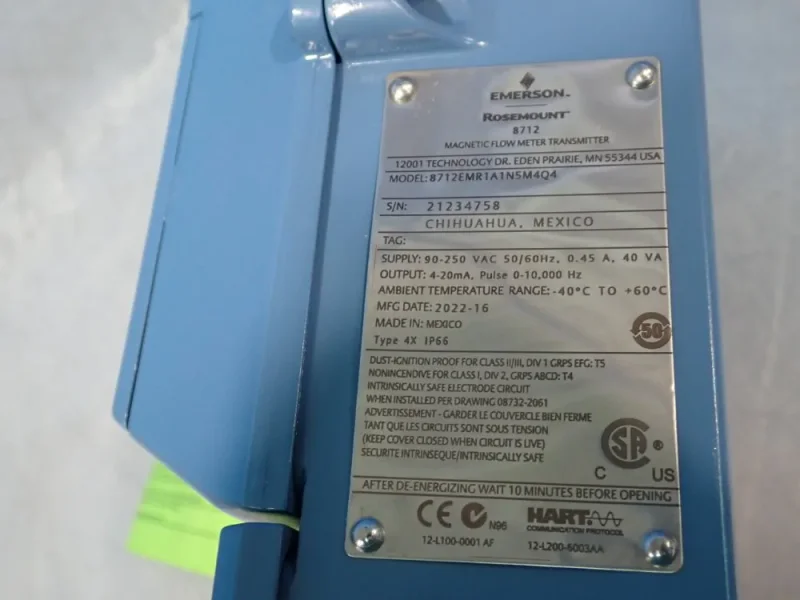 EMERSON ROSEMONT 8712 MAGNETIC FLOW METER TRANSMITTER   -  8712EMR1A1N5M4Q4