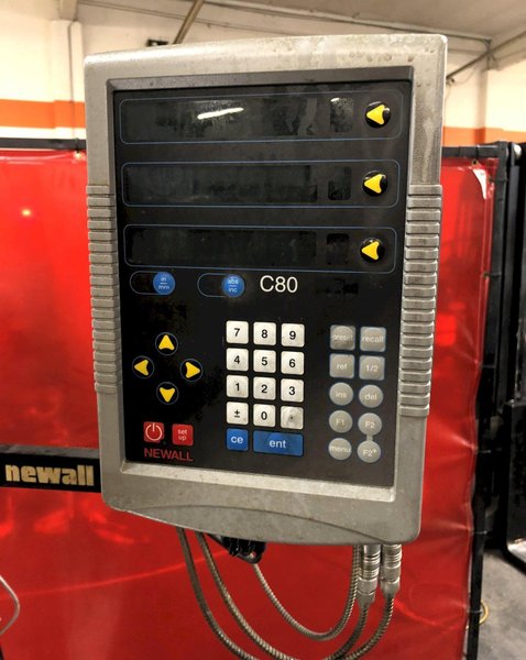 Acra AM-2VAC Vertical Knee Mill, B Vari Speed, Newell DRO, Quill DRO, X, Y Power Feeds, Power Drawbar, R8 Collets, 6&quot; Kurt Vise,