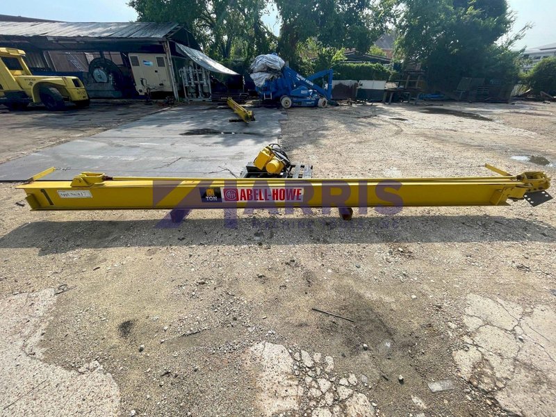 2 Ton Abell-Howe Wall Mount Jib Cranes with 1 ton hoists with Power Trolleys