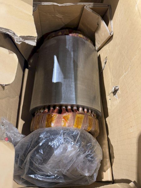 FANUC A06B-1232-B412 SPINDLE NEW WITH BOX