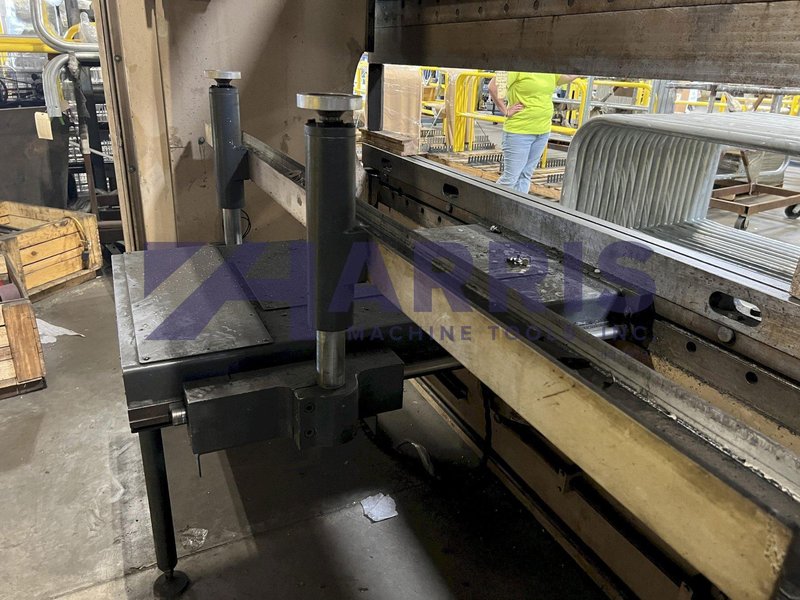8&#039; X 90 TON CINCINNATI AUTOFORM  HYDRAULIC PRESS BRAKE, MODEL 90AF- 8FT