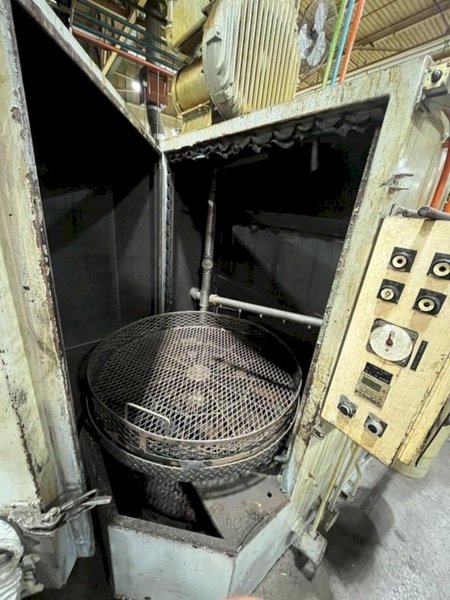 BETTER ENGINEERING F-4000P CABINET-TYPE TURNTABLE PARTS WASHER: YOBRO #24053