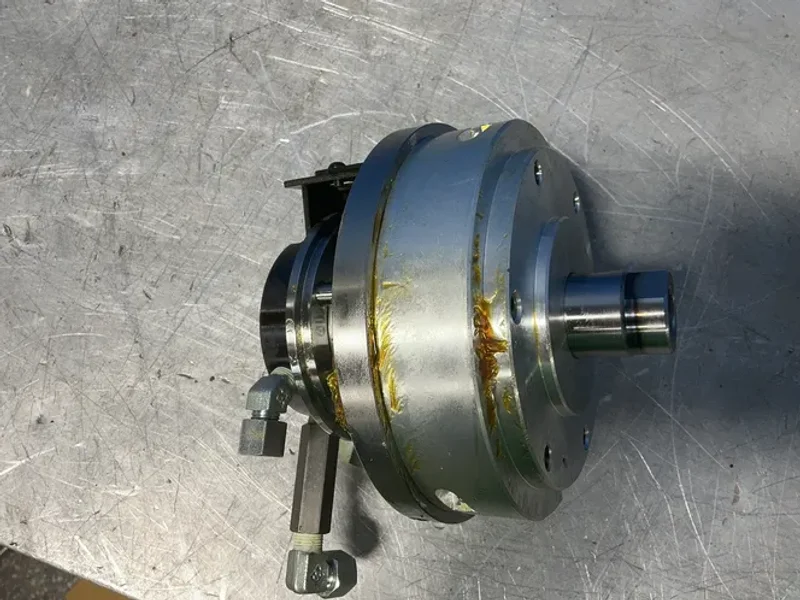 MMK ROTATING HYDRAULIC CYLINDER  -  RNKP 105-15-39