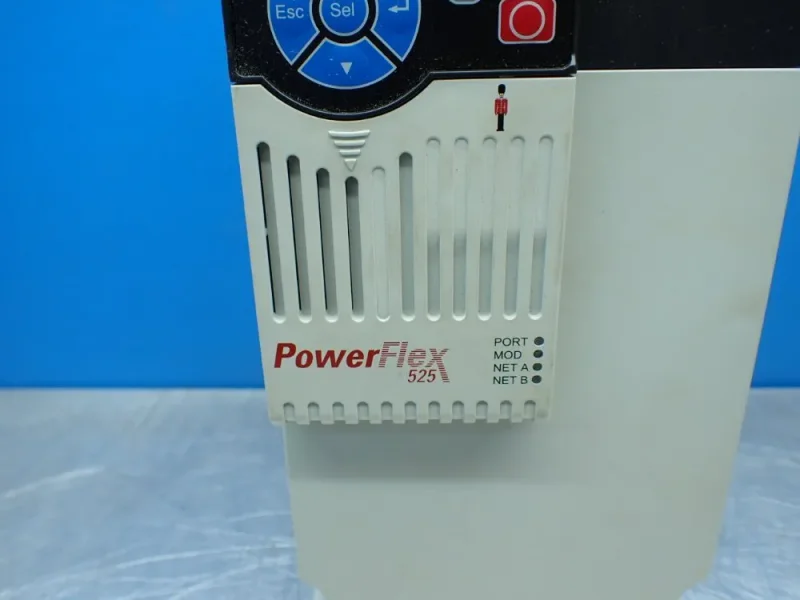 ALLEN-BRADLEY POWERFLEX 525 AC SERVO DRIVE  -  25B-D024N104