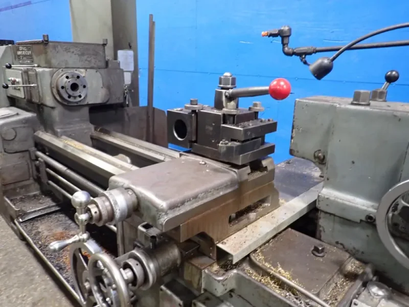 AMERICAN / A WYLE COMPANY 25" X 120" LATHE