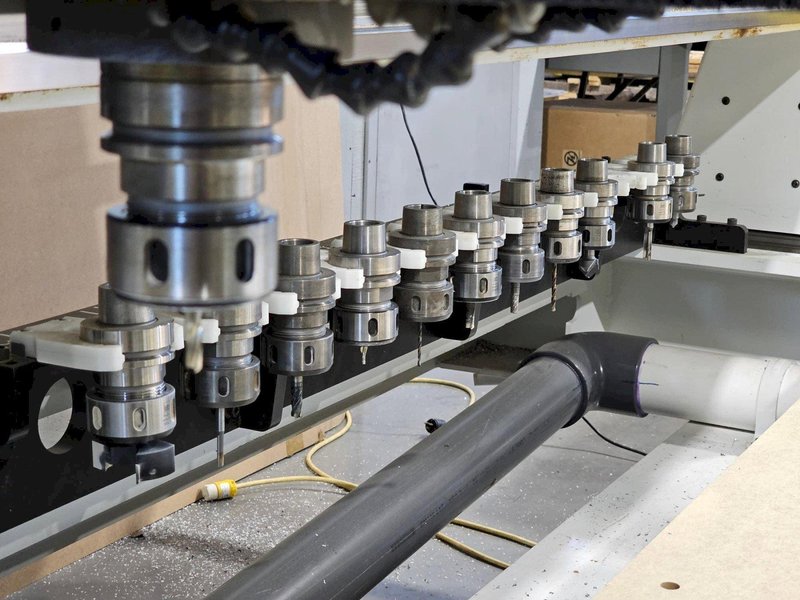 7′ x 17′ CR Onsrud 5100M12 CNC Router, 2019 – Tool Changer, Fanuc Control System, Automation Intelligence