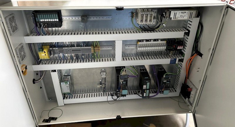 Sunnen SV-30 Vertical Honing Machine 2023 Cylinder King Line Cradle Option and clamp kit single stage assembly GHSS multi-stone tools Vari Speed 50-600rpm 6hp servo spindle motor 95 run hours