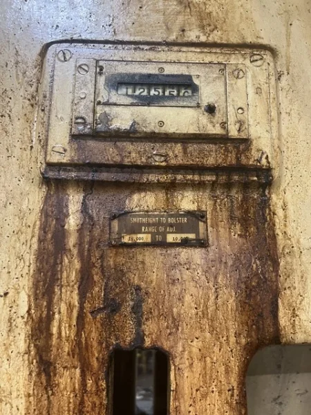 MINSTER 300 TON "HEVISTAMPER" 54X36 SSDC PRESS, S/N E2-300-21320, STOCK#...