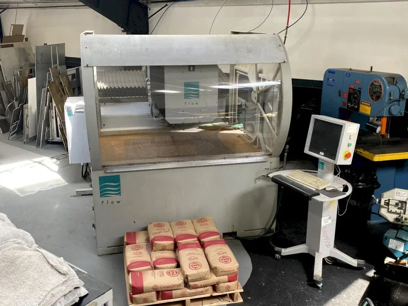 2005 FLOW IFB 4400 | Waterjet Cutters