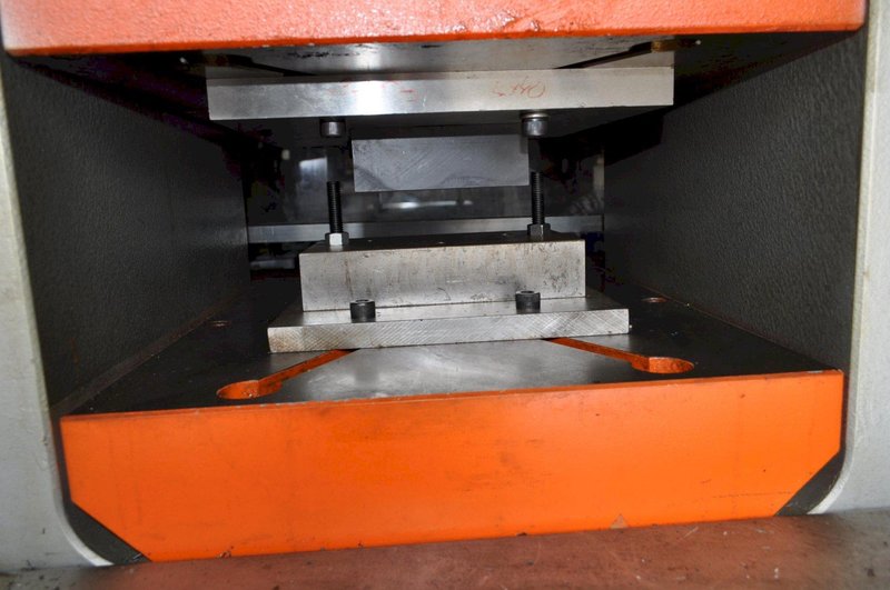 500 TON ORO FRANCO HOBBING PRESS