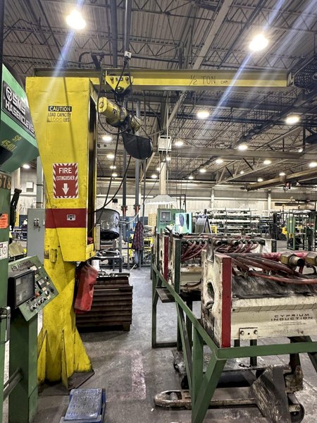 9' X 7' X 1000 LB (1/2 TON) GORBEL FREE STANDING JIB CRANE &amp; HOIST: STOCK #20217