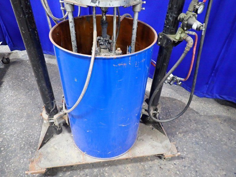 GRACO 45 GAL DRUM DRUM PUMP