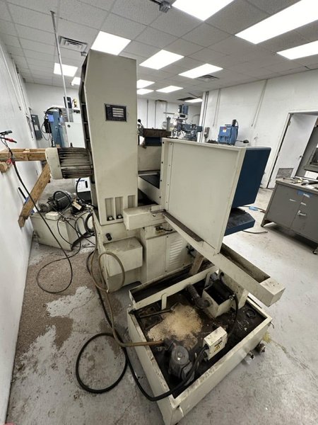 Kent KGS-63AHD Precision Hydraulic Surface Grinder, 2005 – 12″ × 24″ Table, Auto Feed, Excellent Condition